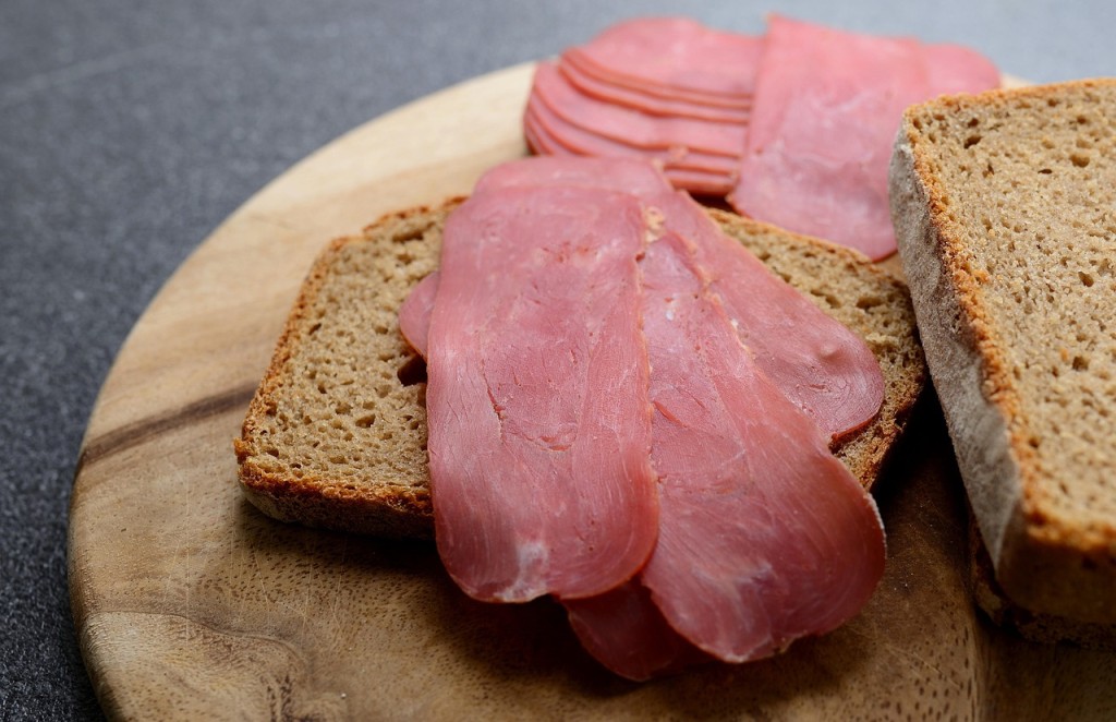 ham-7158559_1280.jpg