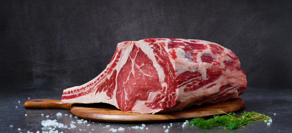 pexels-satmar-meats-2152826192-33157191.jpg